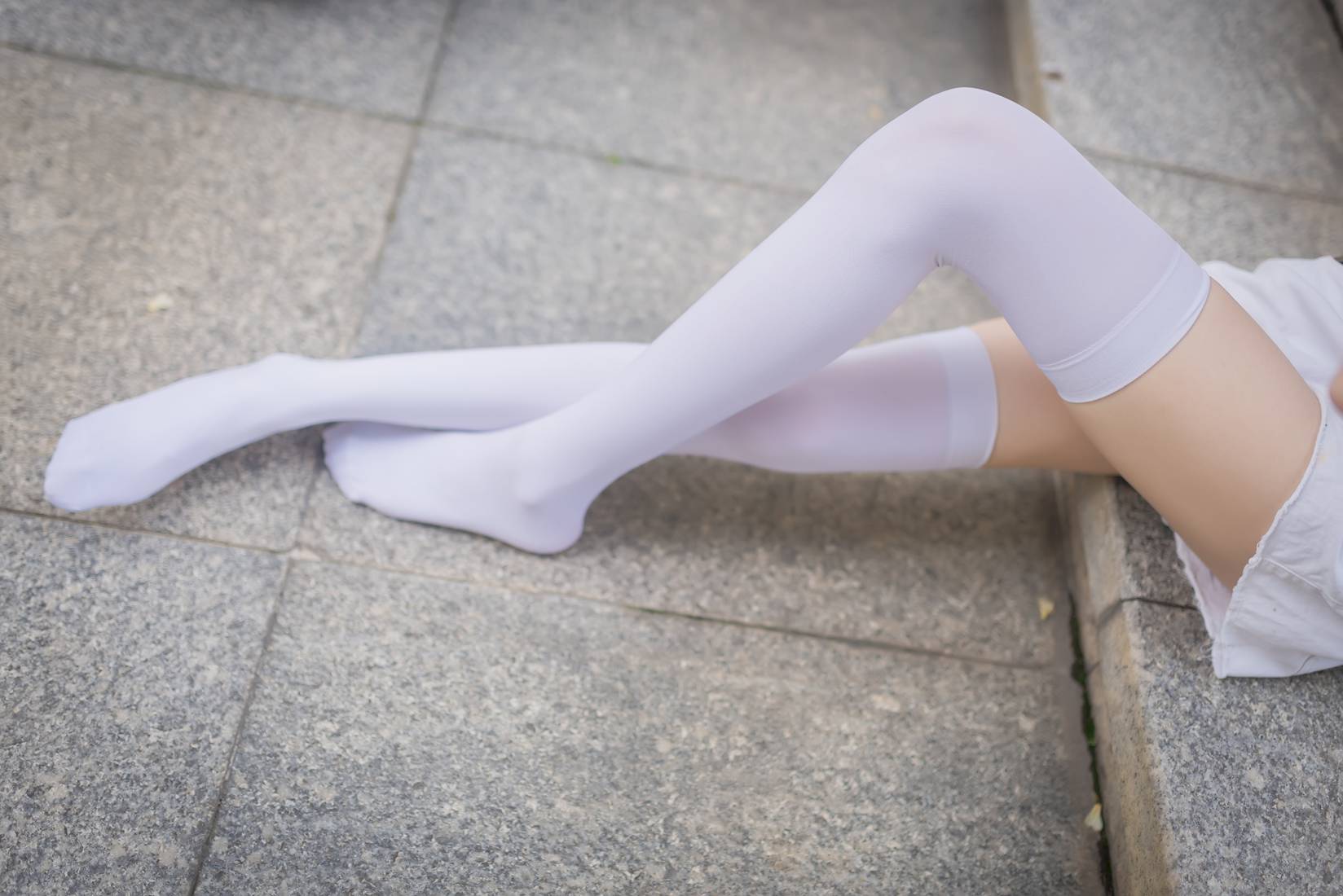 图片[33]-[风之领域] No.057 一双美腿很吸睛 在线浏览 – 速更版-美库