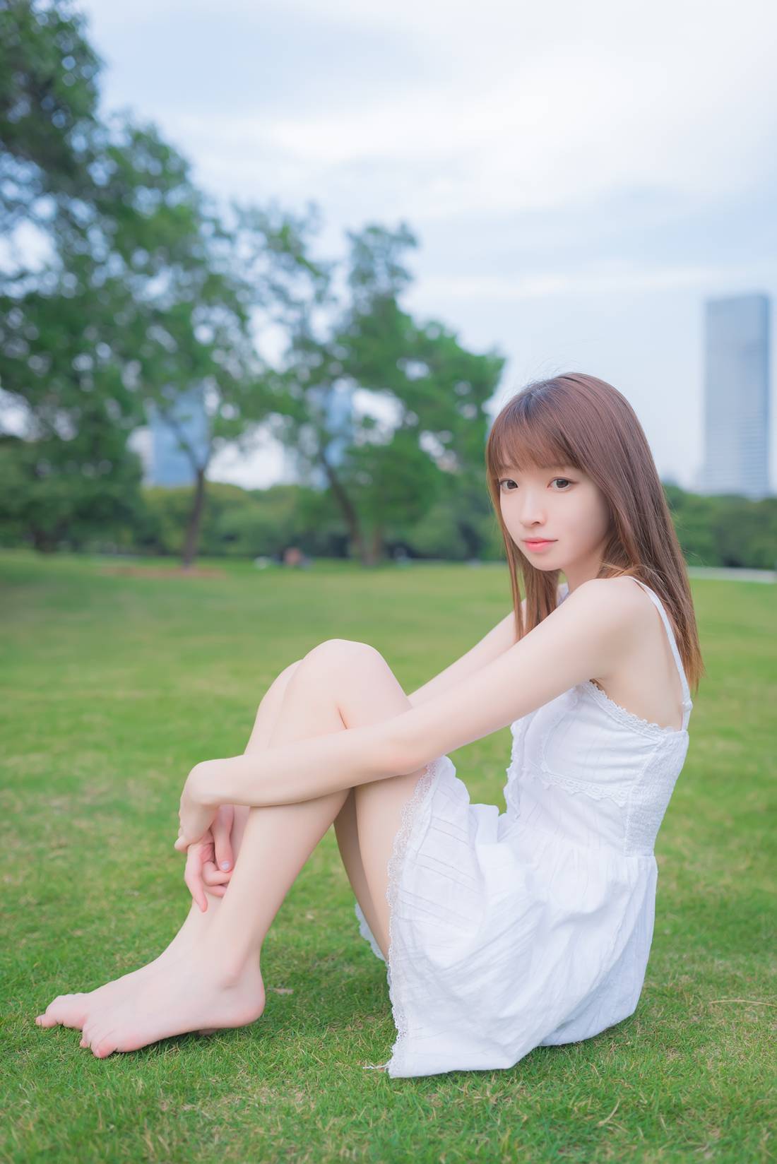 图片[42]-[风之领域] No.056 草坪上青纯的学妹 在线浏览 – 速更版-美库