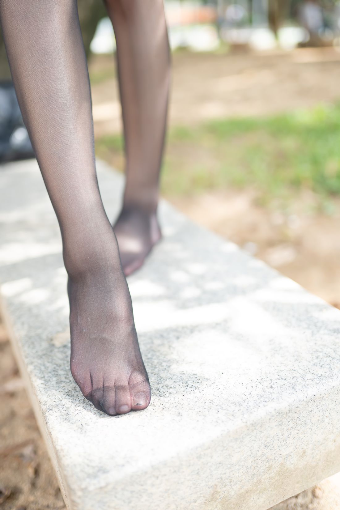 图片[36]-[风之领域] No.059 漫步公园的黑丝学妹 在线浏览 – 速更版-美库