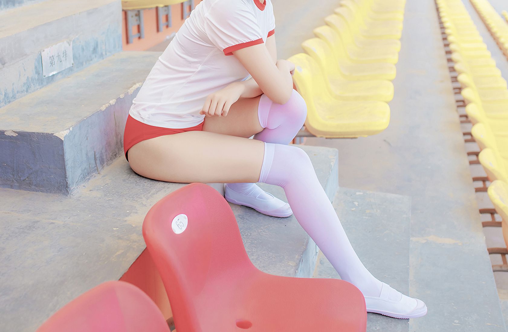 图片[5]-[风之领域] No.142 体育场上的宝贝少女 在线浏览 – 速更版-美库