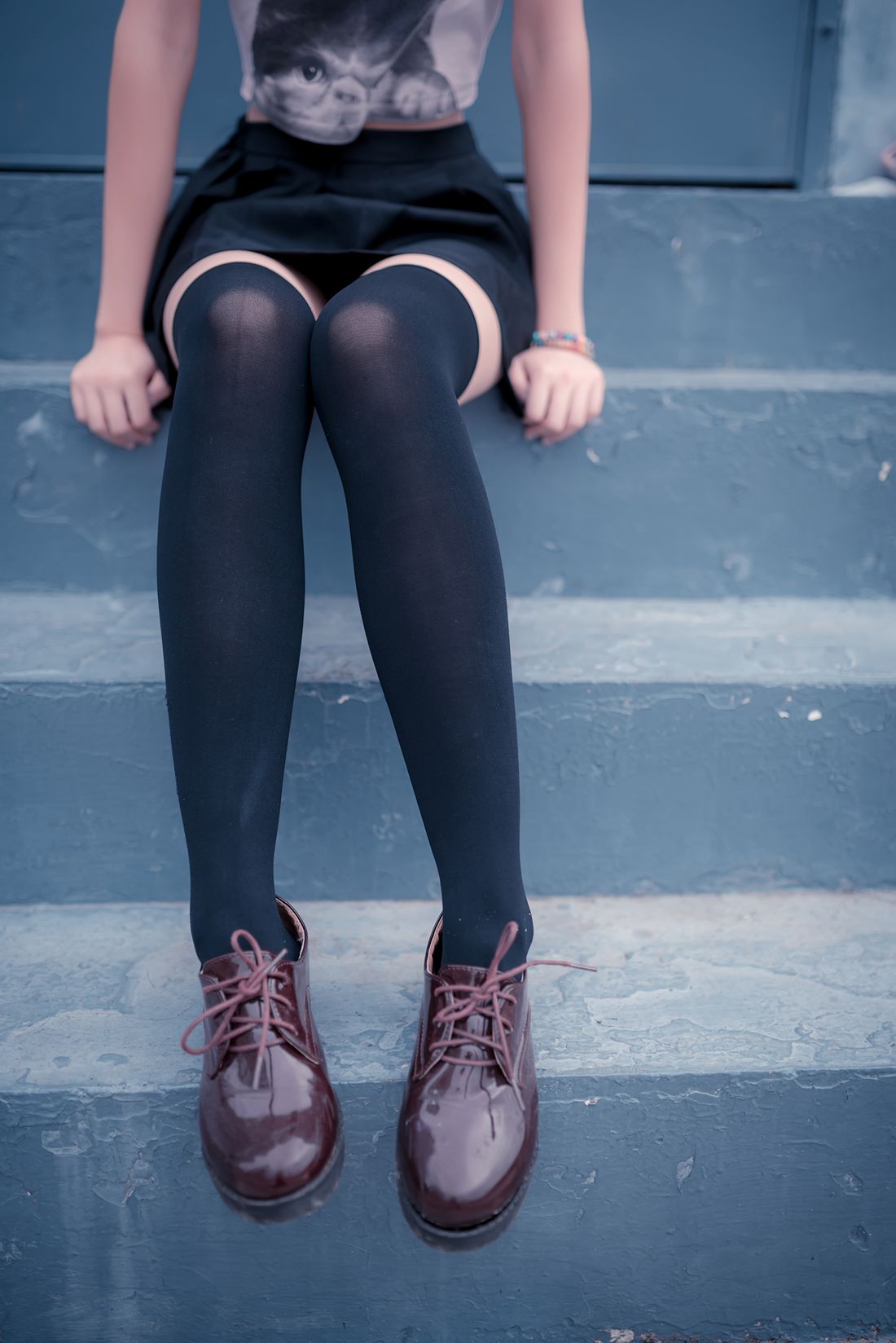 图片[26]-[风之领域] No.187 黑丝户外筒袜 在线浏览 – 速更版-美库