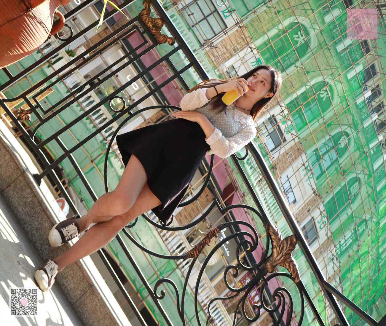 图片[68]-[SiHua思话] SH002 闹市区丝拍 嘉欣 在线浏览 – 速更版-美库