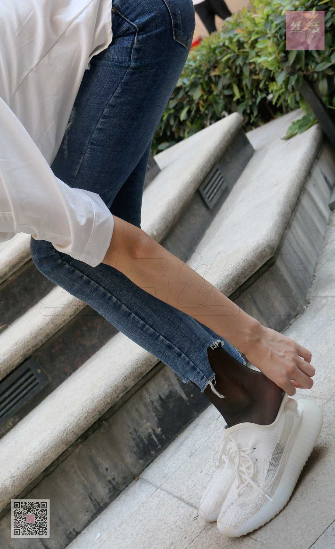 图片[4]-[SiHua思话] SH006 步行街偶遇库里斯 婧娴 在线浏览 – 速更版-美库