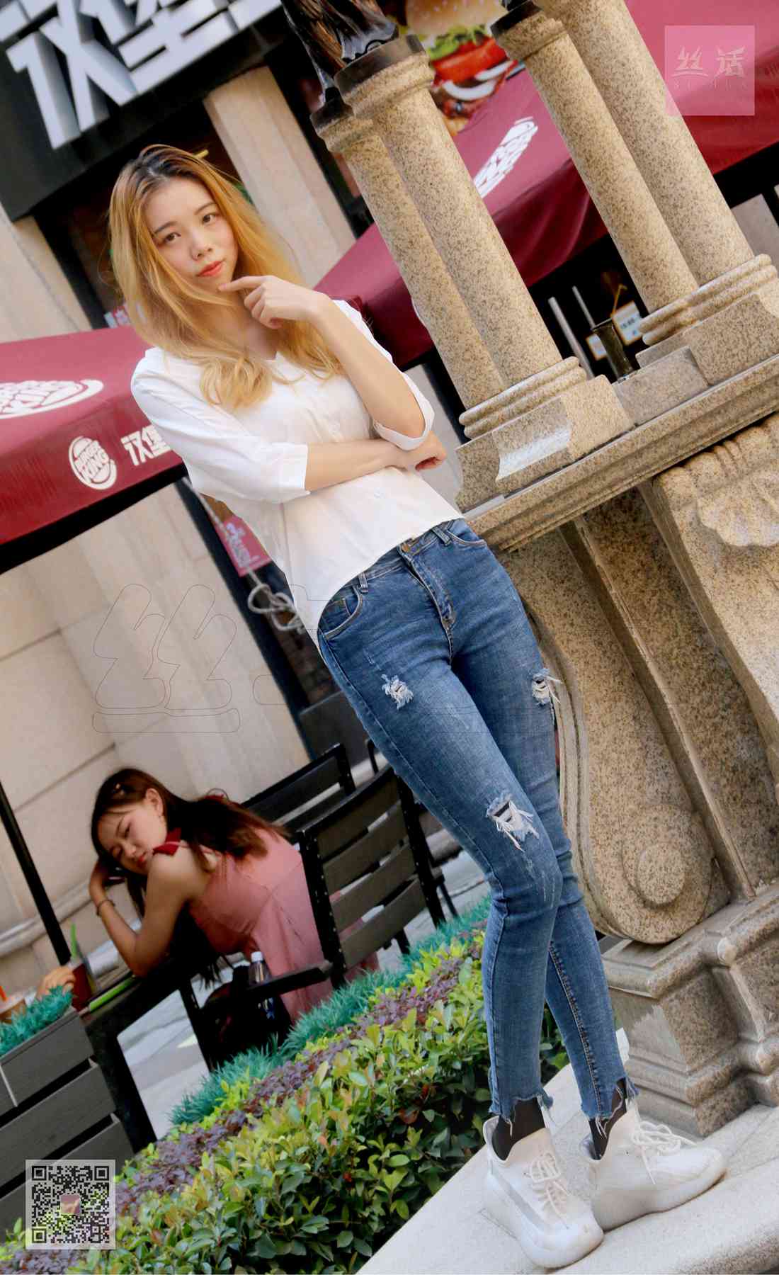 图片[39]-[SiHua思话] SH006 步行街偶遇库里斯 婧娴 在线浏览 – 速更版-美库