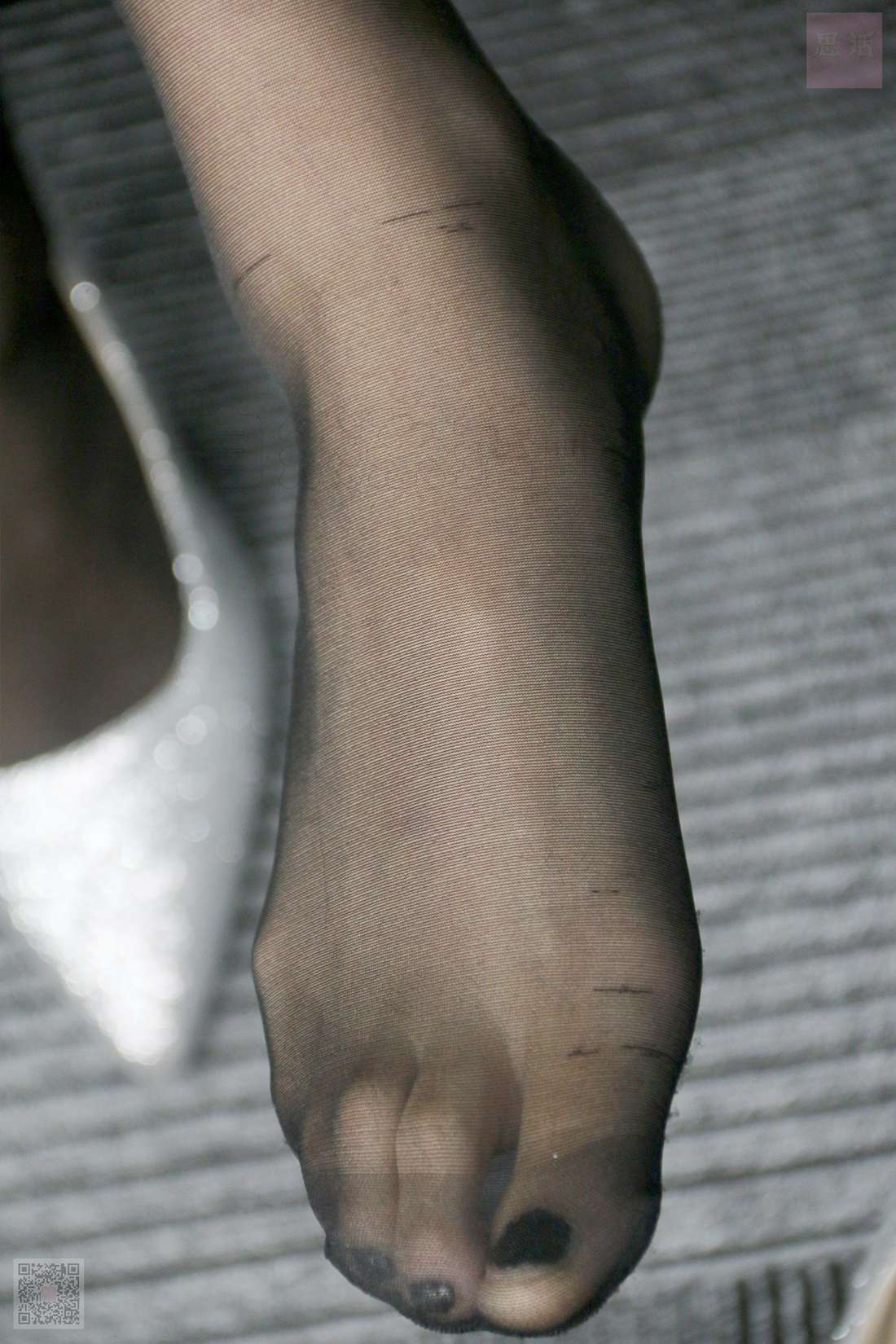 图片[47]-[SiHua思话] SH025 kiki 涂指甲油的红裙少女 在线浏览 – 速更版-美库