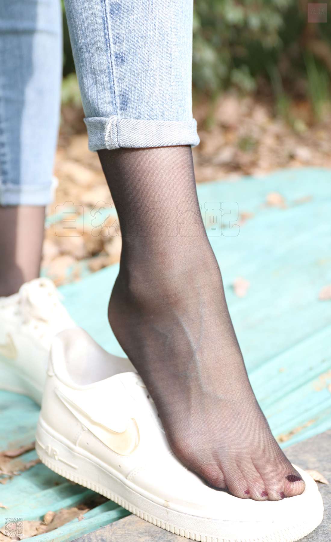 图片[47]-[SiHua思话] SH026 人群里的裤里丝 露露 在线浏览 – 速更版-美库