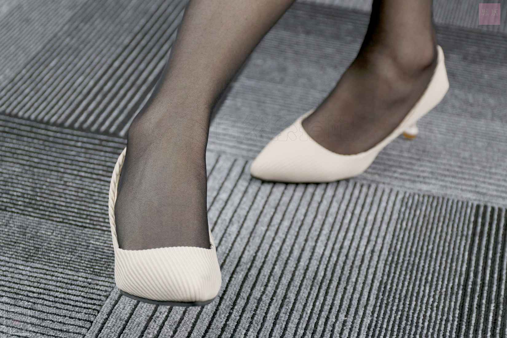 图片[68]-[SiHua思话] SH028 当黑丝袜遇上羞脸 珺洁 在线浏览 – 速更版-美库