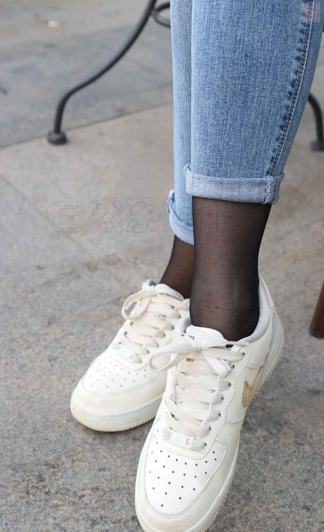 图片[52]-[SiHua思话] SH026 人群里的裤里丝 露露 在线浏览 – 速更版-美库