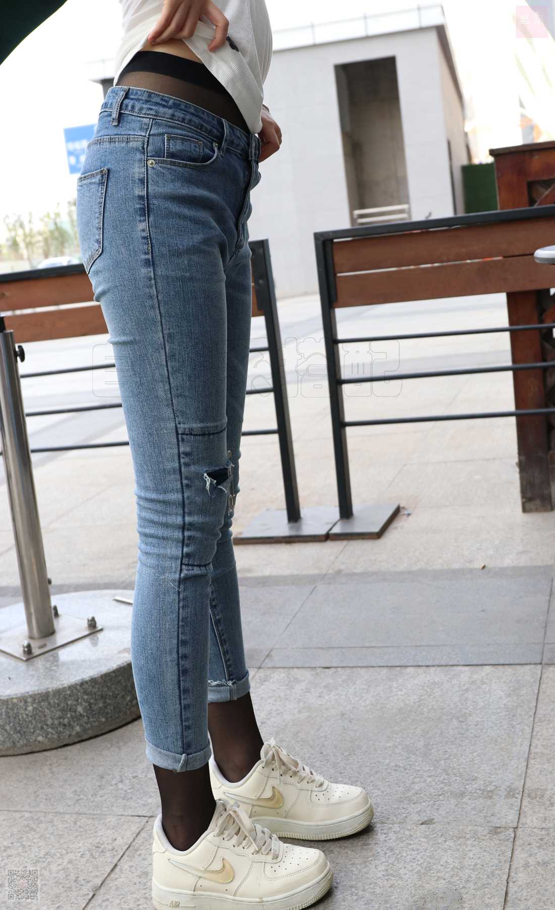 图片[26]-[SiHua思话] SH026 人群里的裤里丝 露露 在线浏览 – 速更版-美库