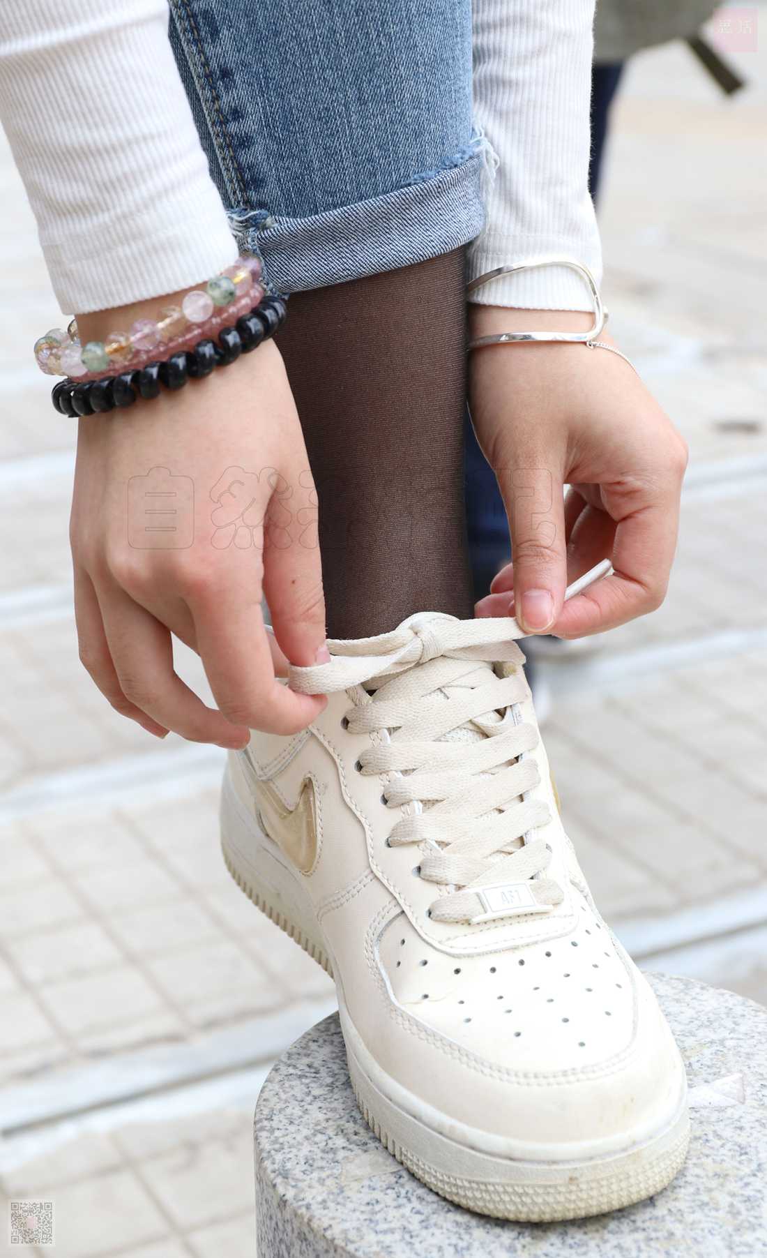 图片[3]-[SiHua思话] SH026 人群里的裤里丝 露露 在线浏览 – 速更版-美库