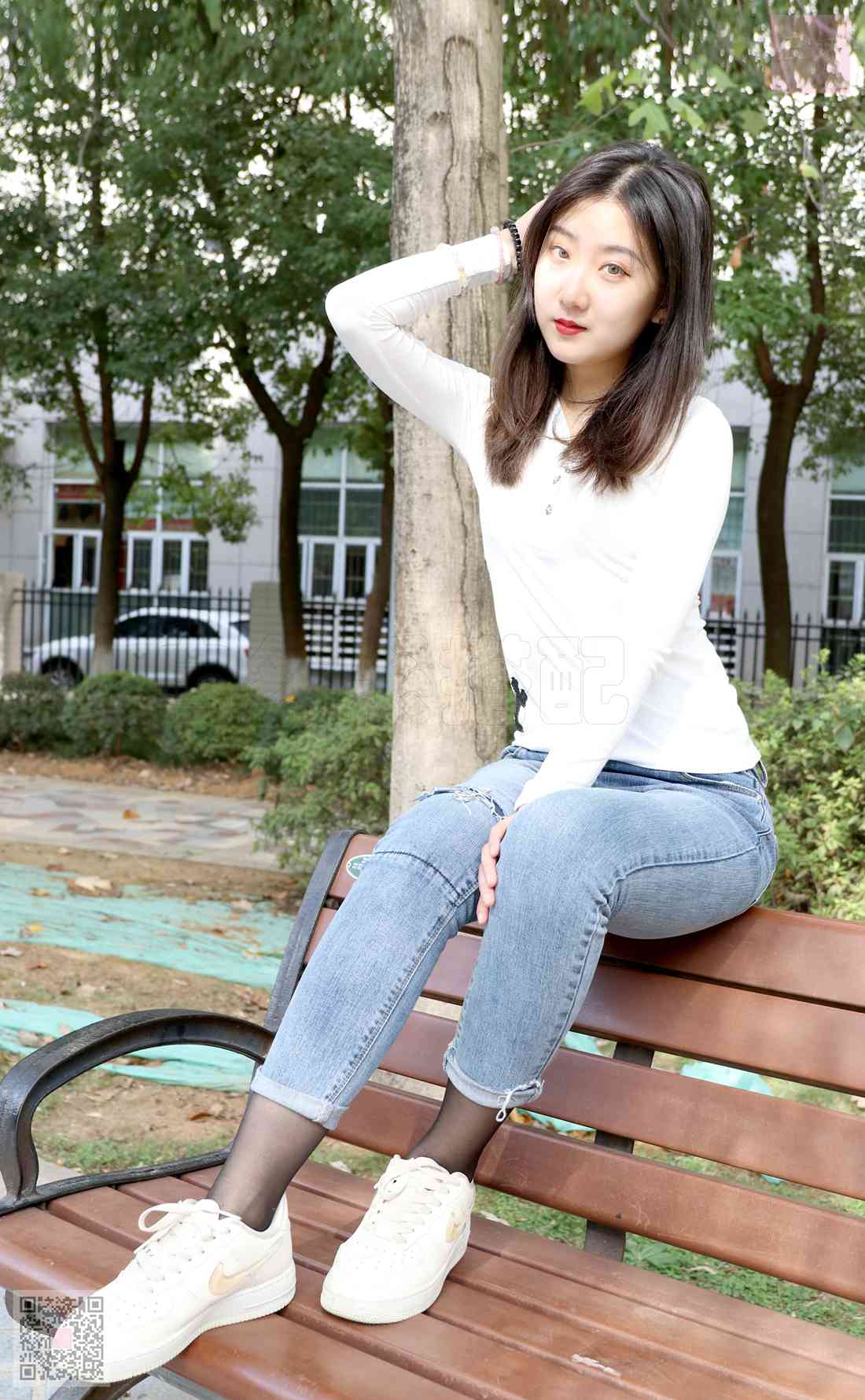 图片[27]-[SiHua思话] SH026 人群里的裤里丝 露露 在线浏览 – 速更版-美库