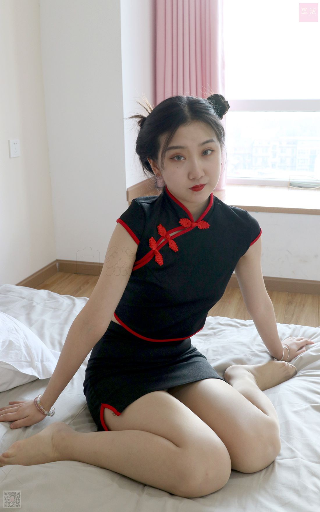 图片[45]-[SiHua思话] SH030 旗袍下的肉丝脚 露露 在线浏览 – 速更版-美库
