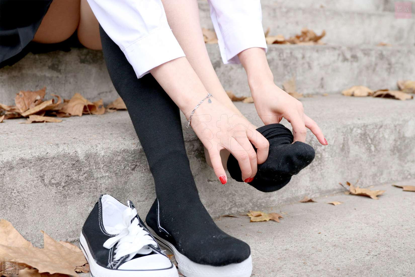 图片[63]-[SiHua思话] SH041 JK的第一次尝试 伊一 在线浏览 – 速更版-美库