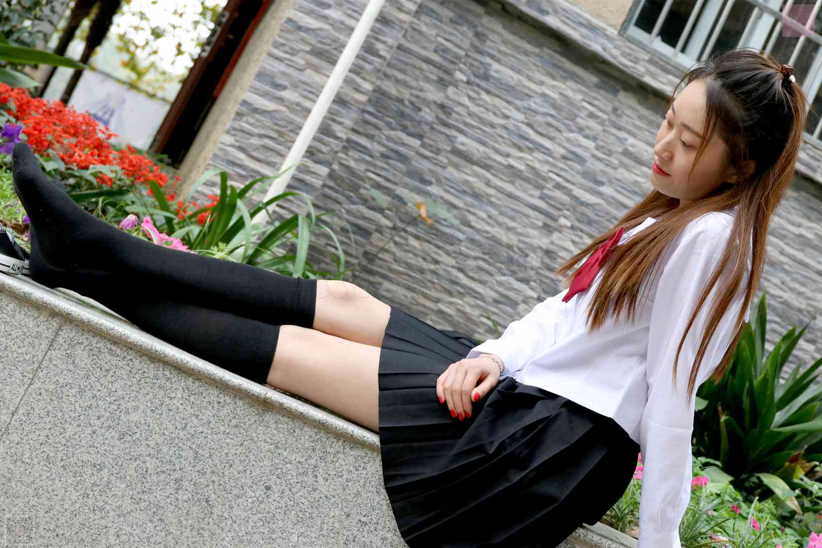 图片[72]-[SiHua思话] SH041 JK的第一次尝试 伊一 在线浏览 – 速更版-美库