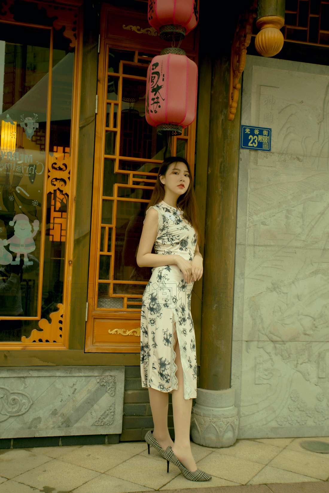 图片[7]-[SiHua思话] SH118 苏羽 小镇·烟雨·旗袍 在线浏览 – 速更版-美库