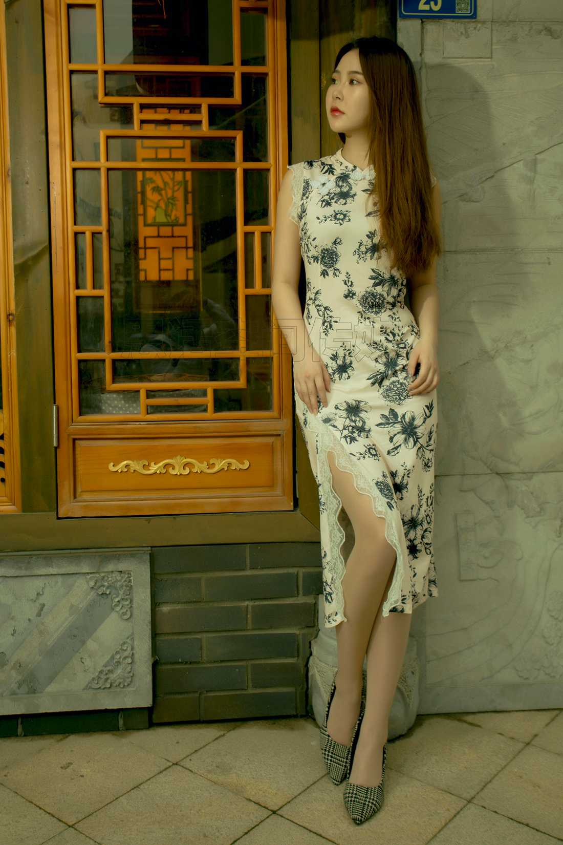 图片[46]-[SiHua思话] SH118 苏羽 小镇·烟雨·旗袍 在线浏览 – 速更版-美库