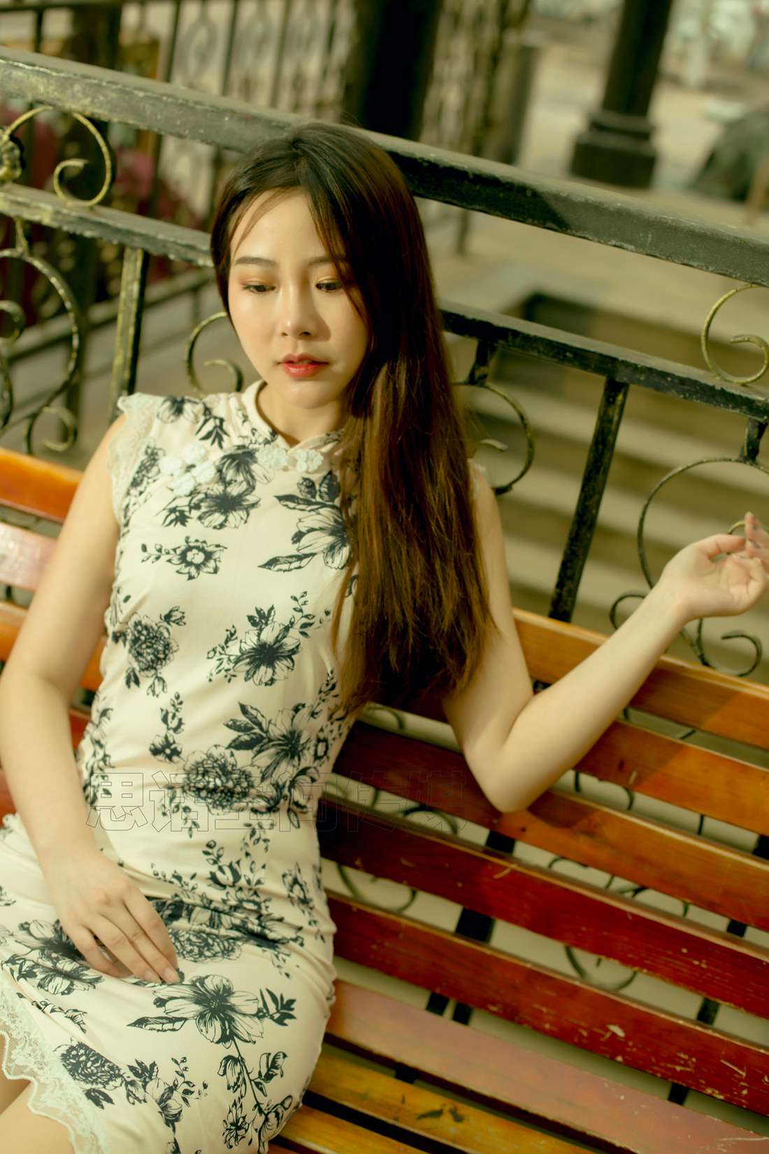 图片[9]-[SiHua思话] SH118 苏羽 小镇·烟雨·旗袍 在线浏览 – 速更版-美库