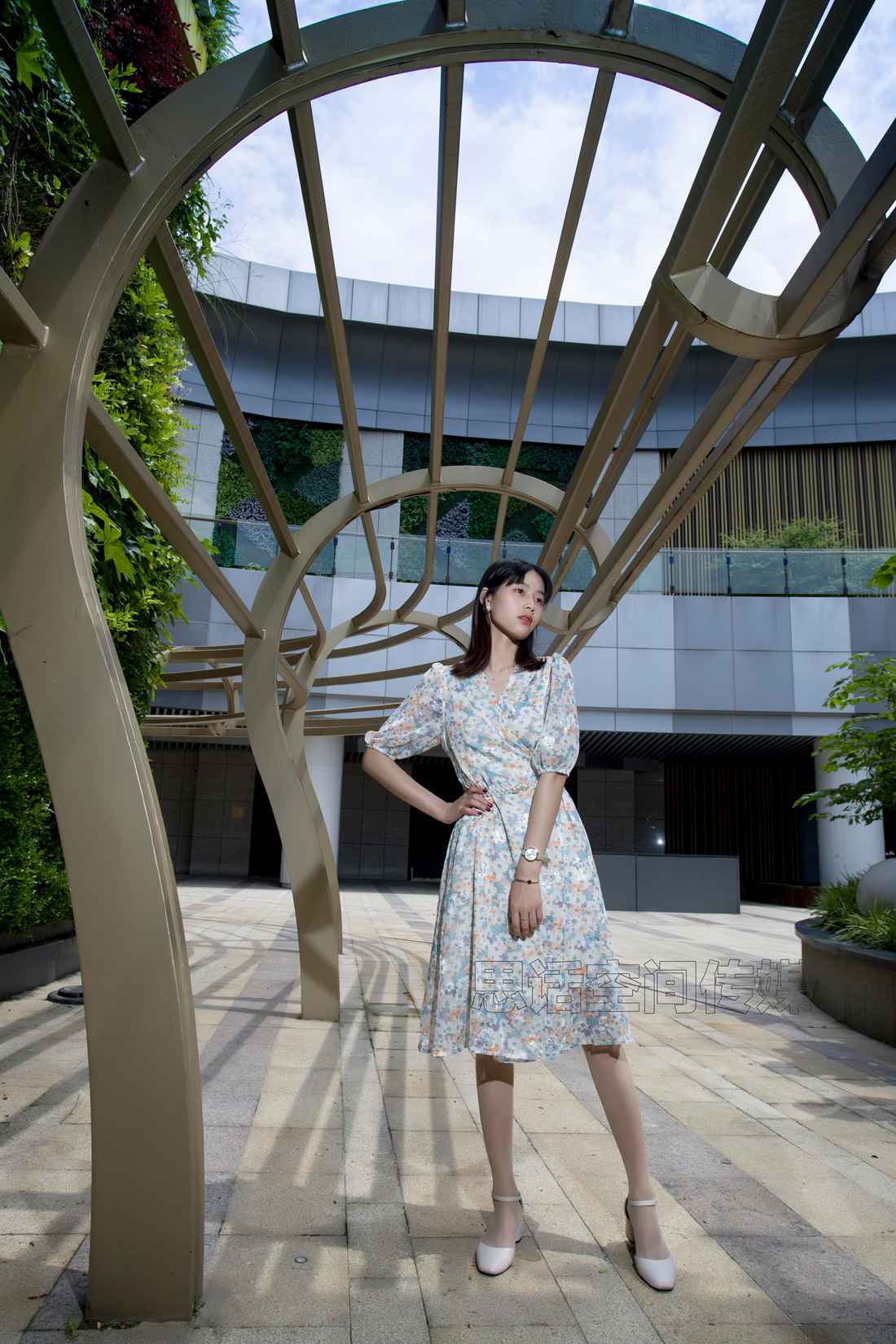 图片[6]-[SiHua思话] SH119 诗韵 印花裙的都市美感 在线浏览 – 速更版-美库