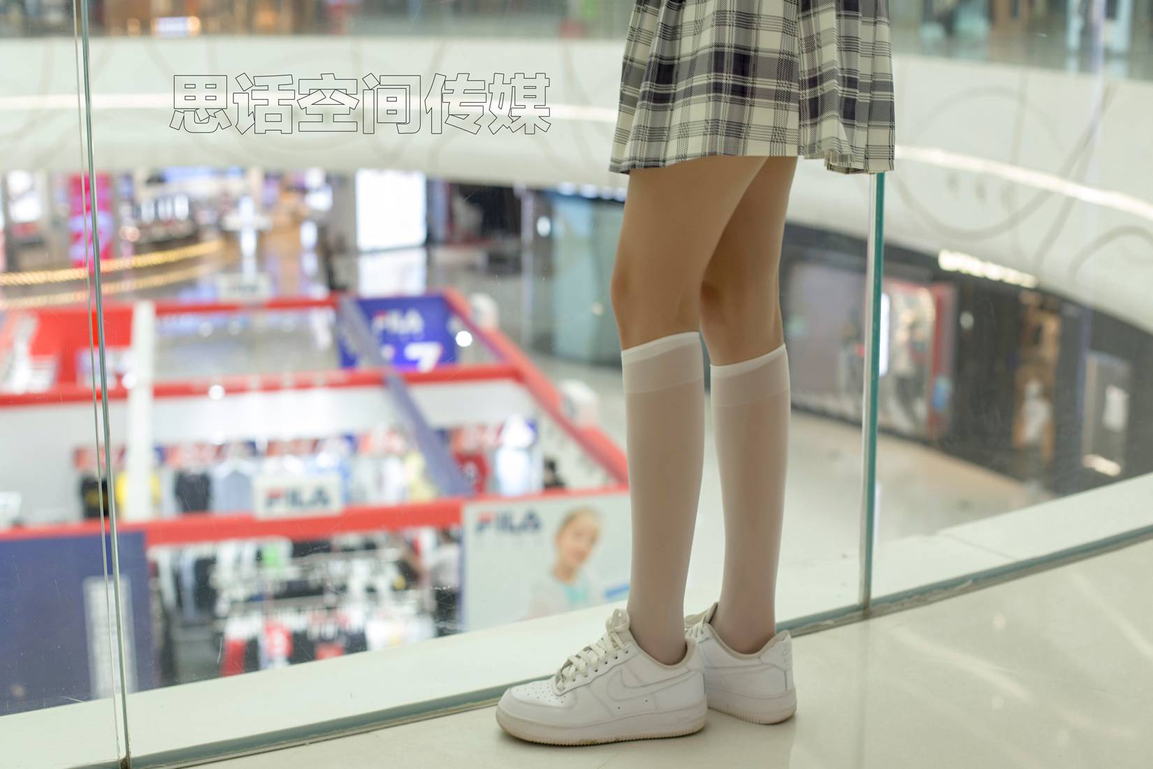 图片[25]-[SiHua思话] SH127 诗韵 商场里的JK女孩 在线浏览 – 速更版-美库