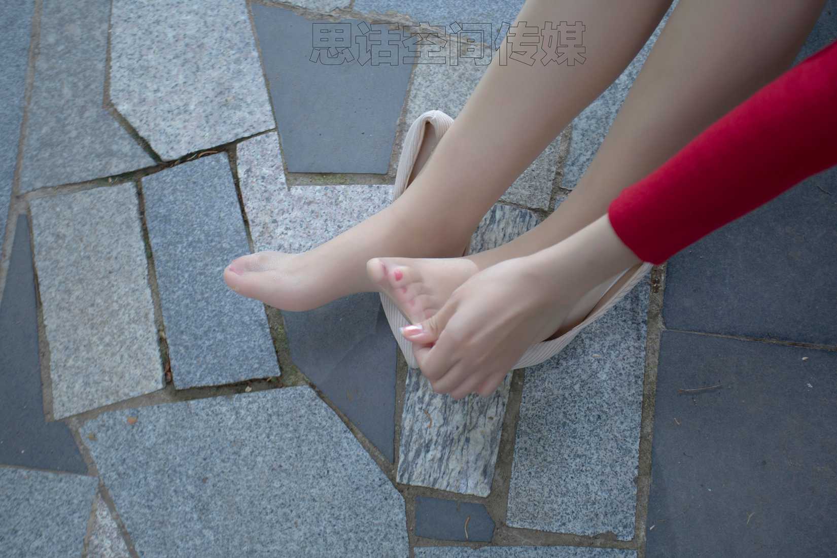 图片[18]-[SiHua思话] SH129 子琦 公园长腿活力少女 在线浏览 – 速更版-美库