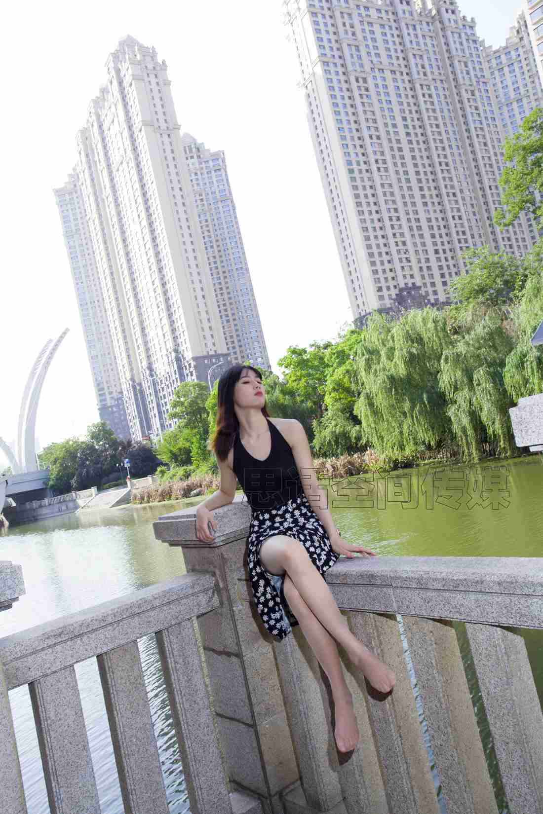 图片[34]-[SiHua思话] SH131 诗诗 波西米亚性感女孩 在线浏览 – 速更版-美库