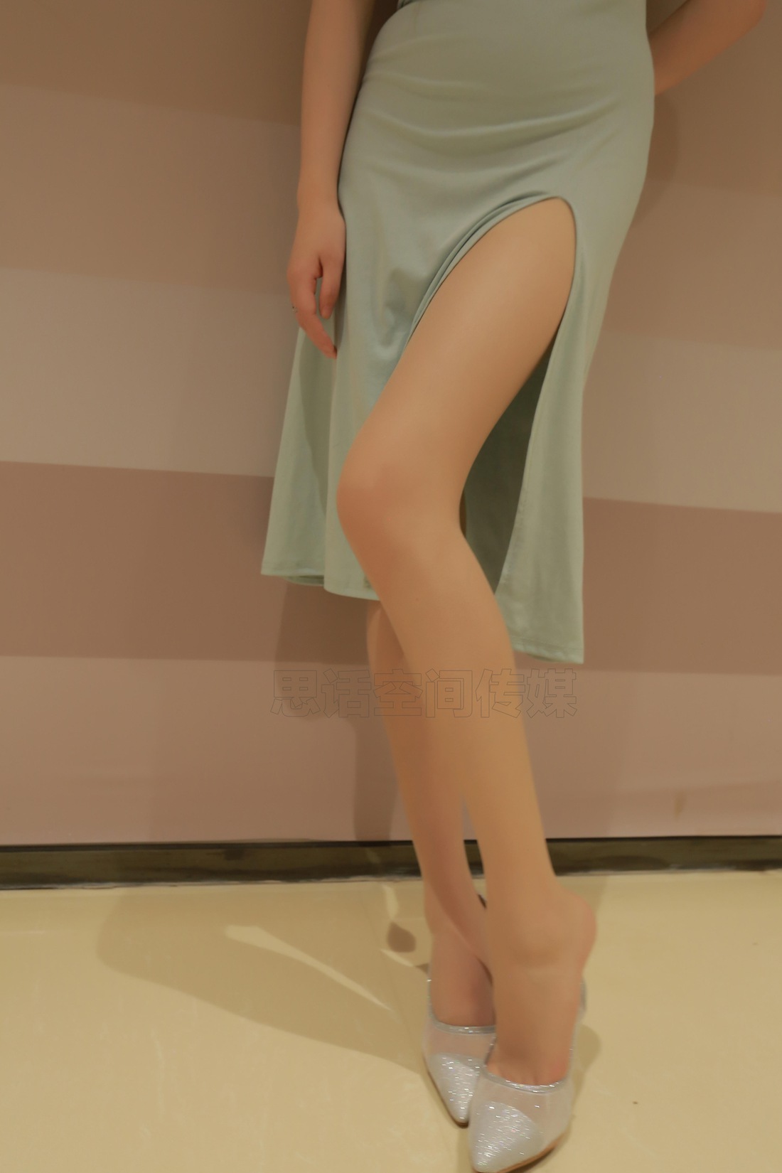 图片[12]-[SiHua思话] SH132 COCO 武汉迪丽热巴商场露美足 在线浏览 – 速更版-美库