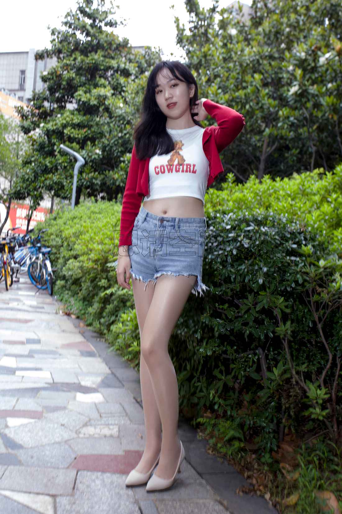 图片[31]-[SiHua思话] SH129 子琦 公园长腿活力少女 在线浏览 – 速更版-美库