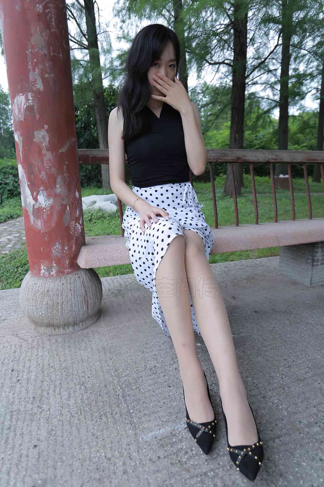 图片[17]-[SiHua思话] SH133 琦琦 温婉淑女游公园 在线浏览 – 速更版-美库