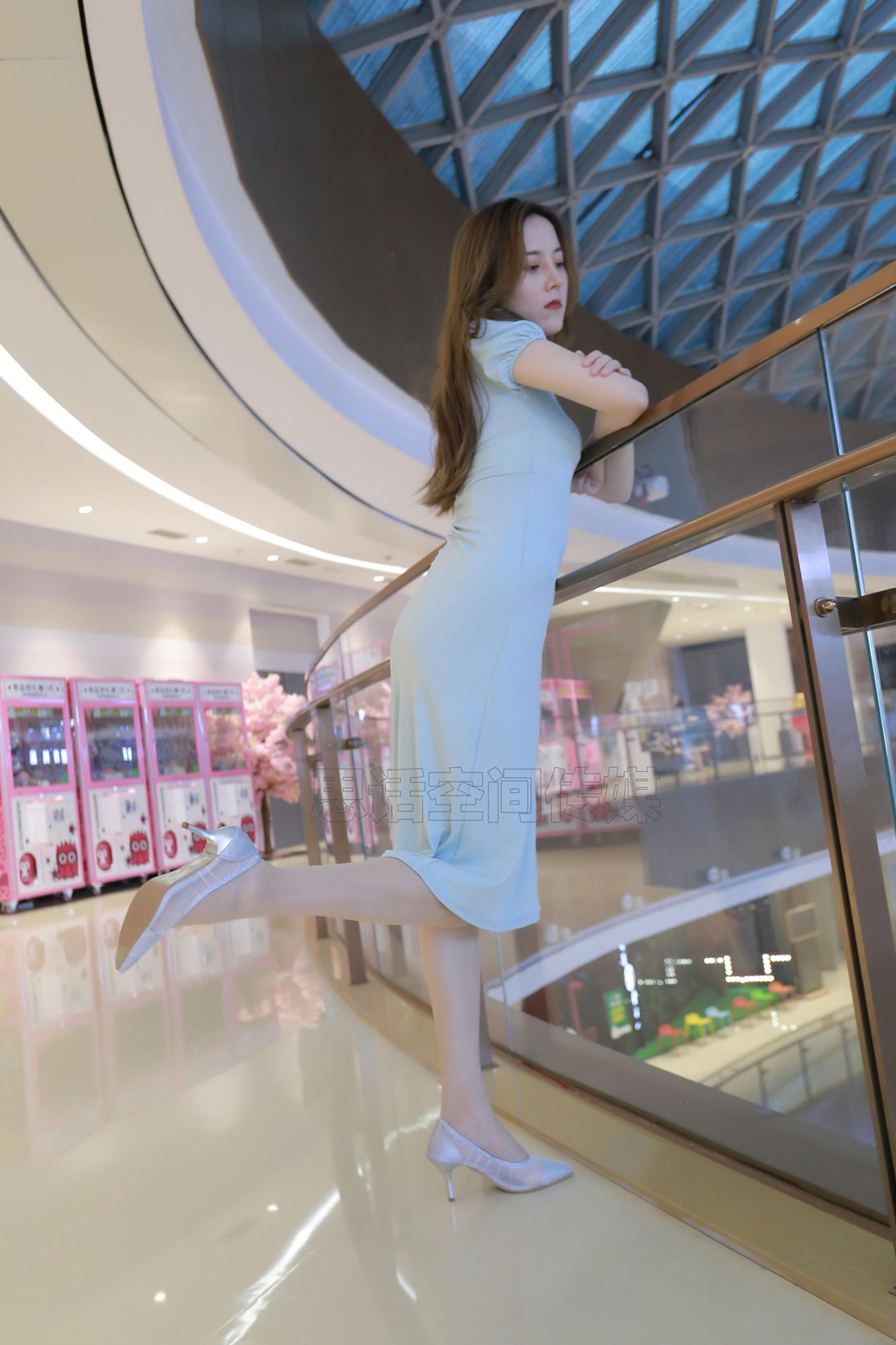 图片[14]-[SiHua思话] SH132 COCO 武汉迪丽热巴商场露美足 在线浏览 – 速更版-美库