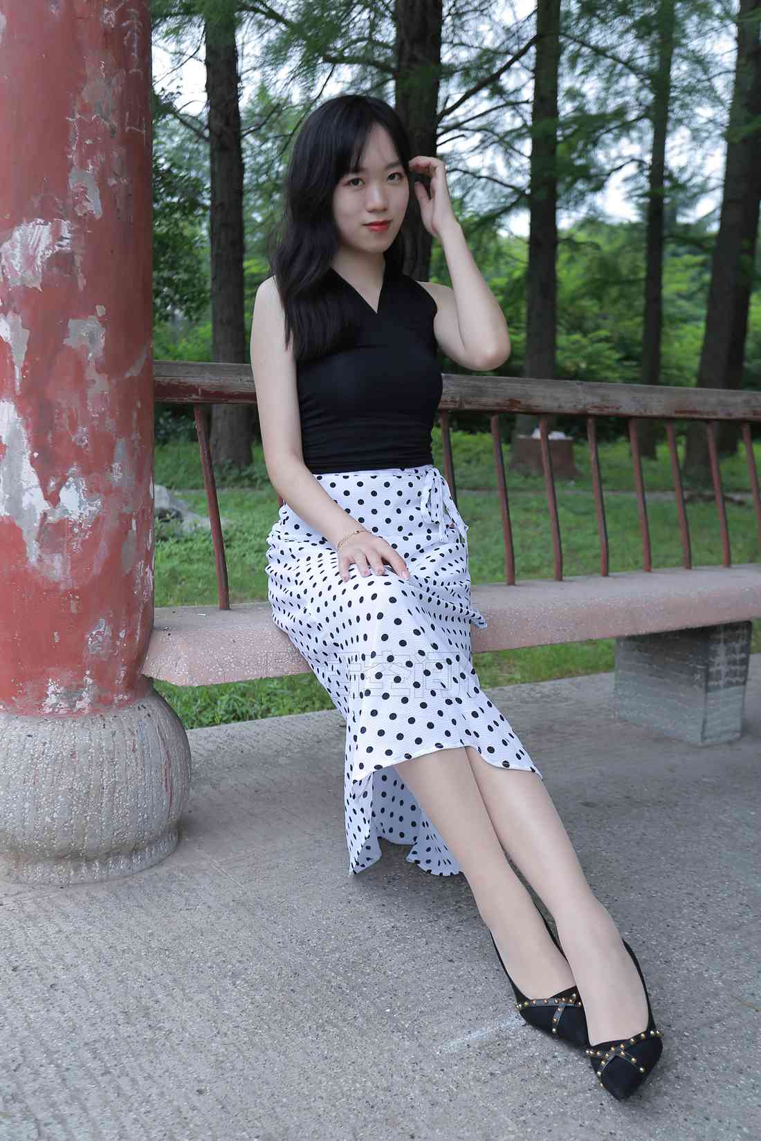 图片[14]-[SiHua思话] SH133 琦琦 温婉淑女游公园 在线浏览 – 速更版-美库