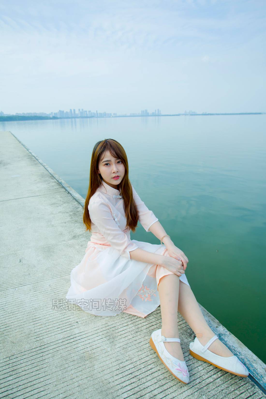 图片[30]-[SiHua思话] SH136 苏羽 邻家小仙女的美脚 在线浏览 – 速更版-美库