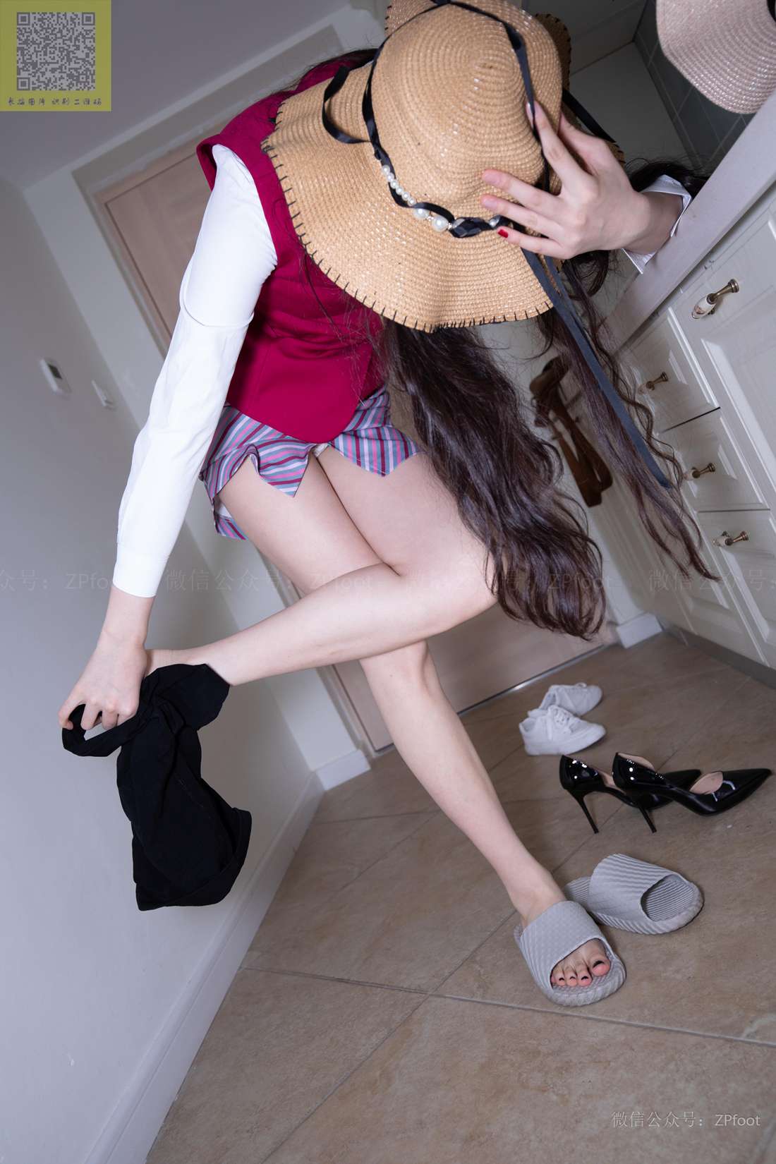 图片[46]-[山茶摄影] No.008 酸奶掉在丝袜上 在线浏览 – 速更版-美库