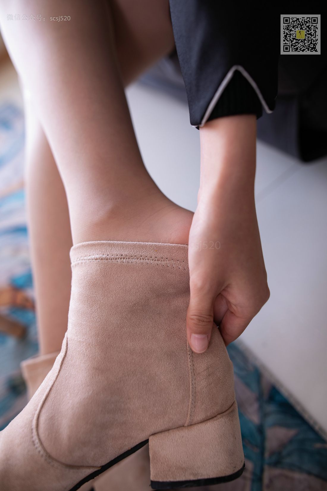 图片[11]-[山茶摄影] No.021 左左 自己穿丝来拍摄 在线浏览 – 速更版-美库