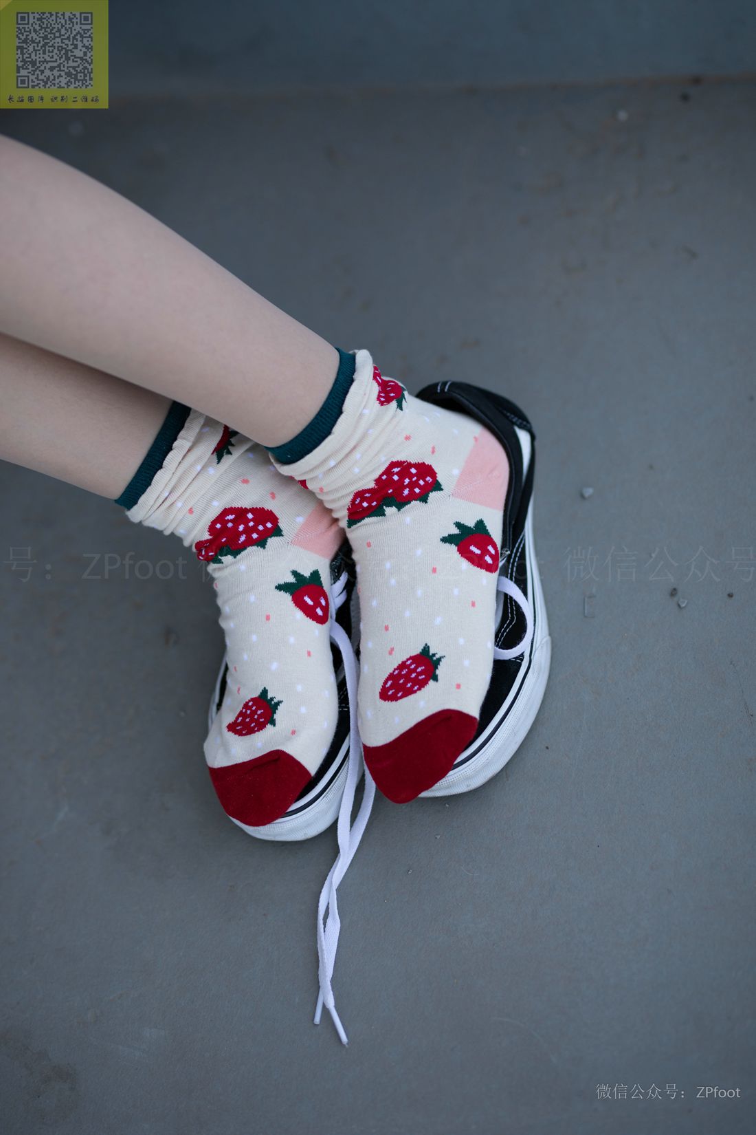 图片[9]-[山茶摄影] No.031 学妹操场肉丝 在线浏览 – 速更版-美库