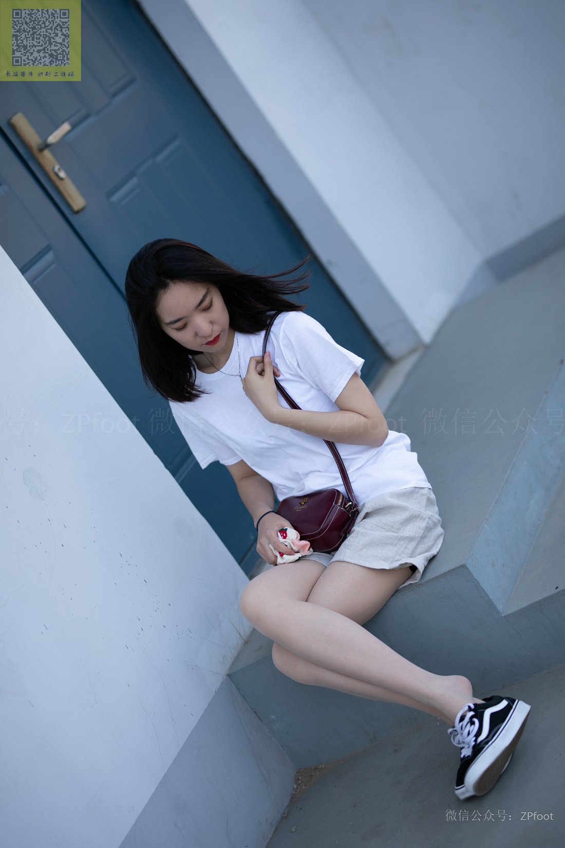 图片[4]-[山茶摄影] No.031 学妹操场肉丝 在线浏览 – 速更版-美库