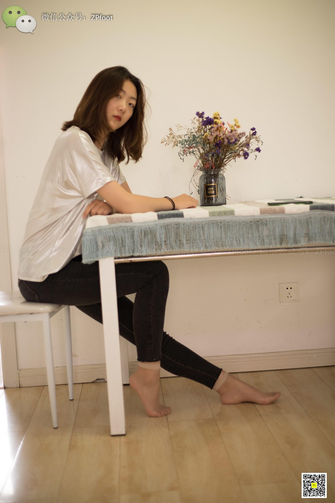 图片[21]-[山茶摄影] No.055 肉丝.裸足 在线浏览 – 速更版-美库