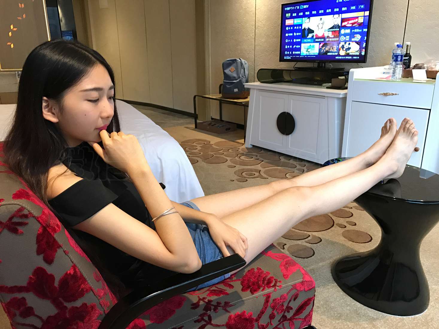 图片[29]-[山茶摄影] No.061 气质.裸足 在线浏览 – 速更版-美库