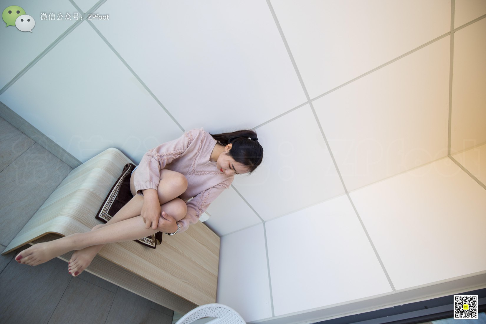 图片[31]-[山茶摄影] No.062 喜欢看书 喜欢丝袜 在线浏览 – 速更版-美库