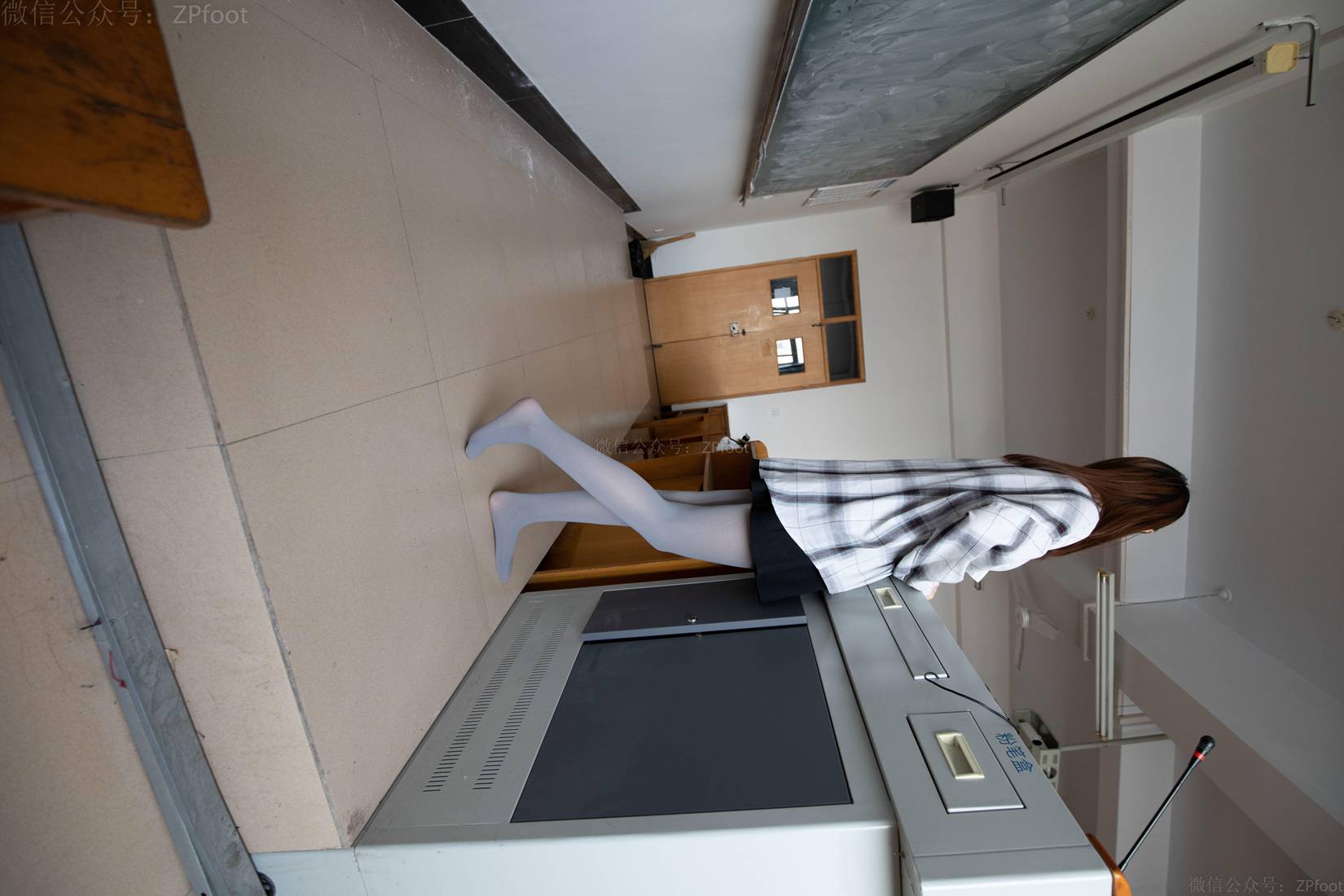 图片[41]-[山茶摄影] No.069 教室里的灰丝 在线浏览 – 速更版-美库