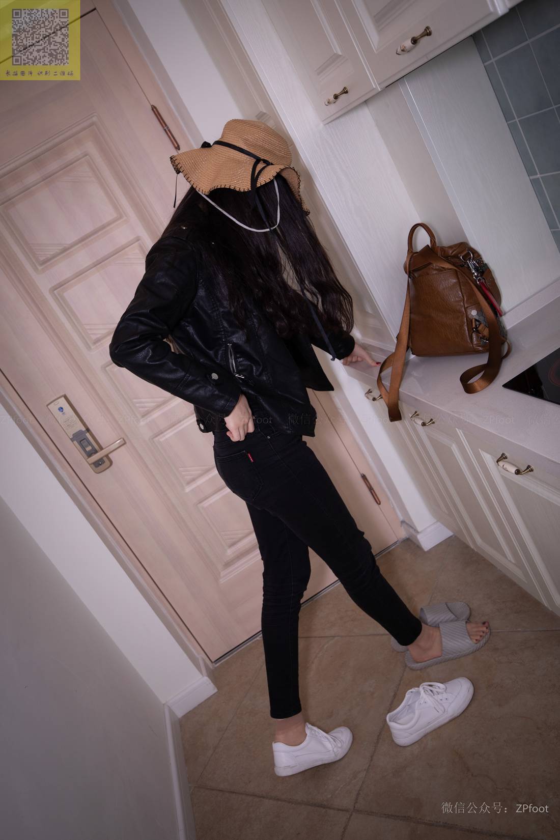 图片[41]-[山茶摄影] No.086 进门就把袜子脱了洗了 在线浏览 – 速更版-美库