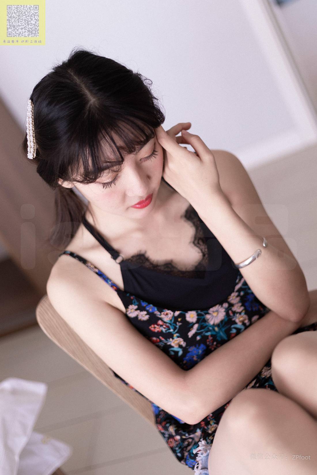 图片[17]-[山茶摄影] No.084 小雪的吊带肉丝 在线浏览 – 速更版-美库