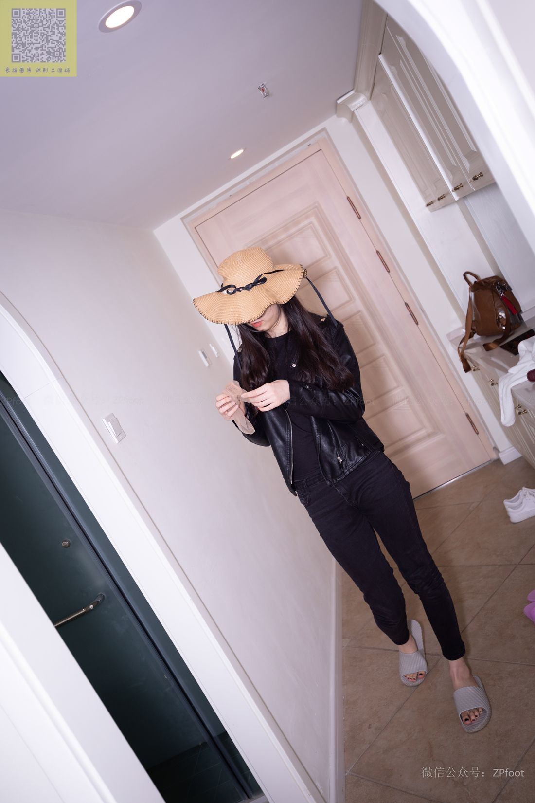 图片[83]-[山茶摄影] No.086 进门就把袜子脱了洗了 在线浏览 – 速更版-美库