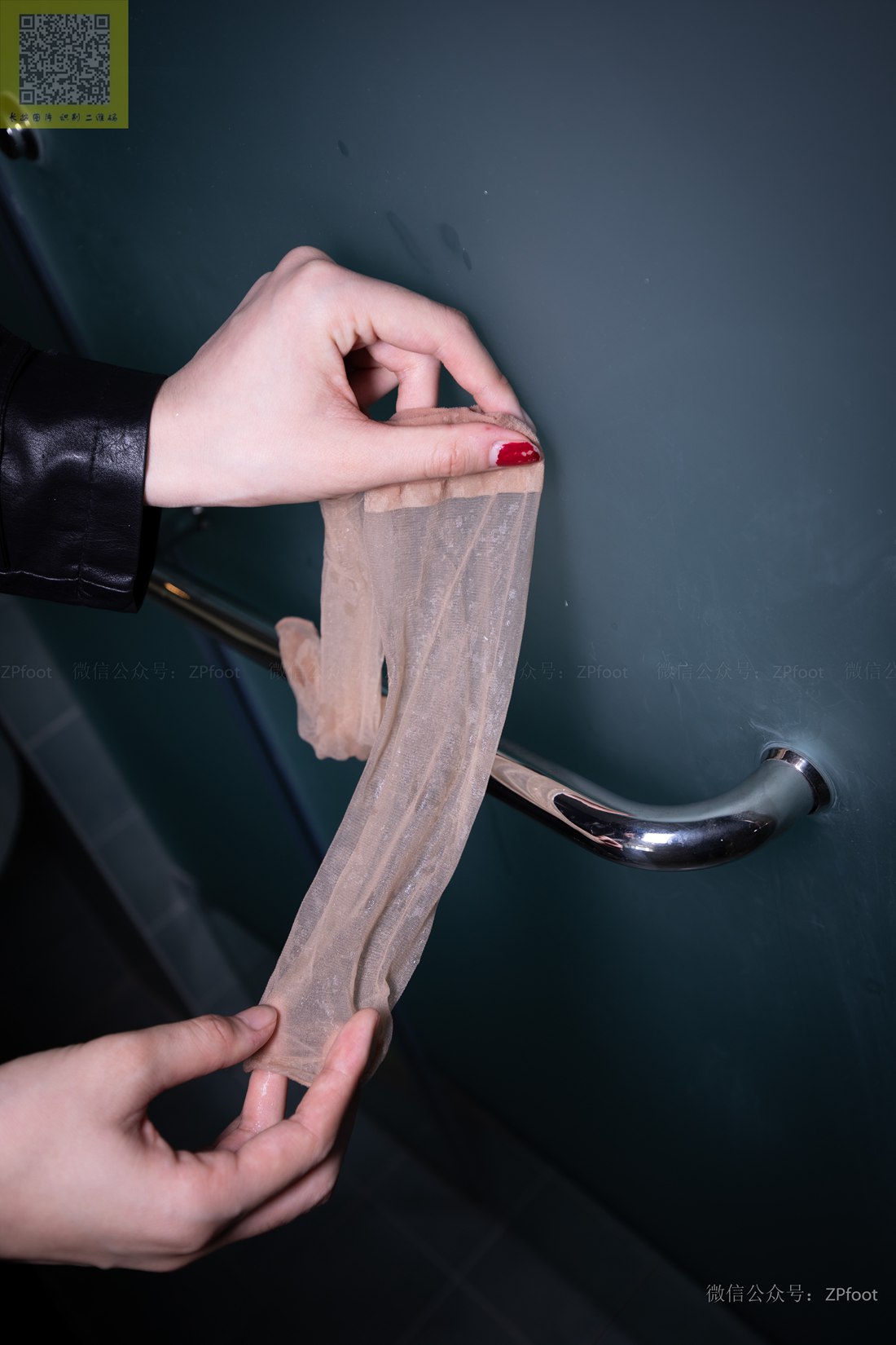 图片[37]-[山茶摄影] No.086 进门就把袜子脱了洗了 在线浏览 – 速更版-美库