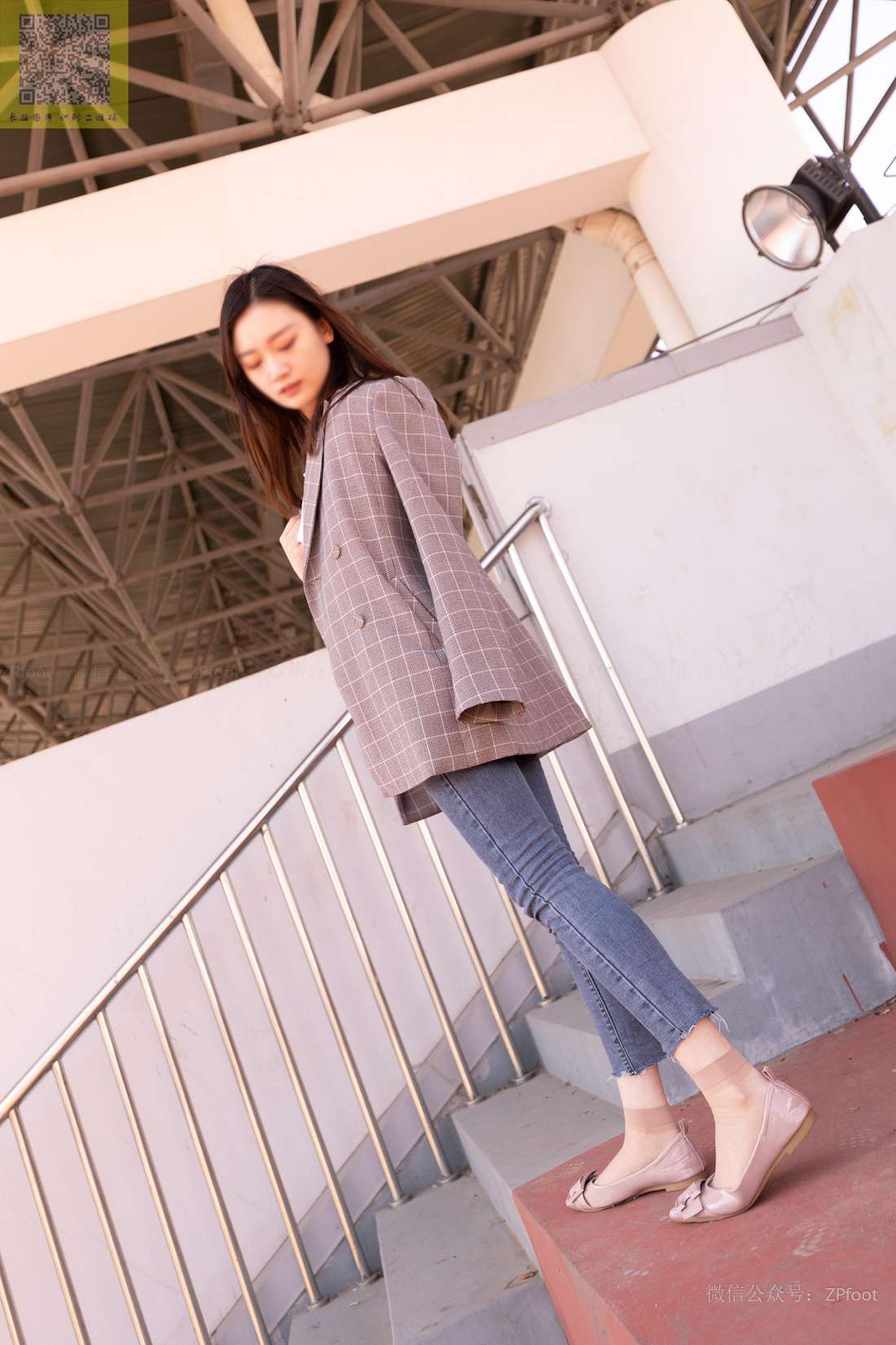 图片[69]-[山茶摄影] No.090 Baby的操场短丝 在线浏览 – 速更版-美库