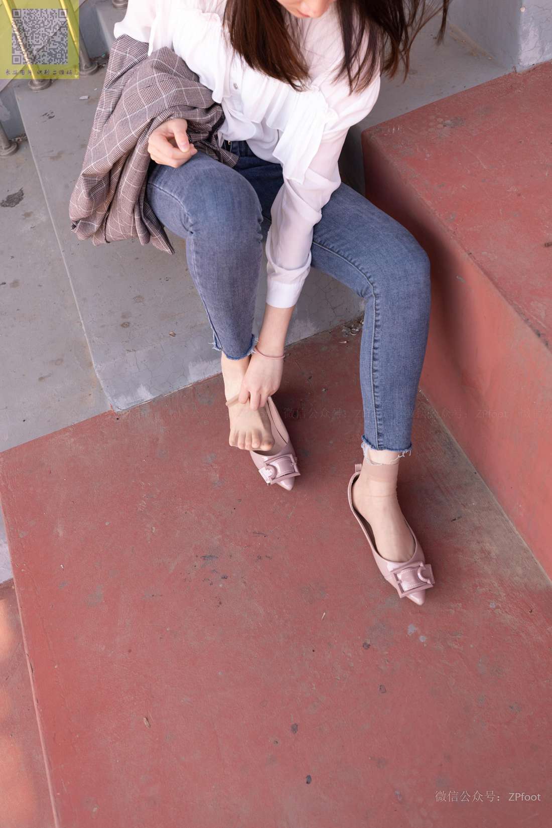 图片[65]-[山茶摄影] No.090 Baby的操场短丝 在线浏览 – 速更版-美库