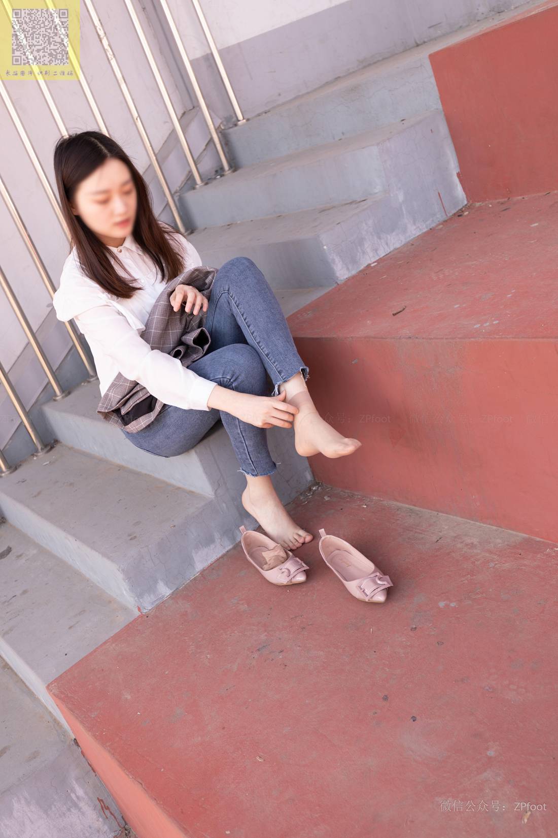 图片[14]-[山茶摄影] No.090 Baby的操场短丝 在线浏览 – 速更版-美库