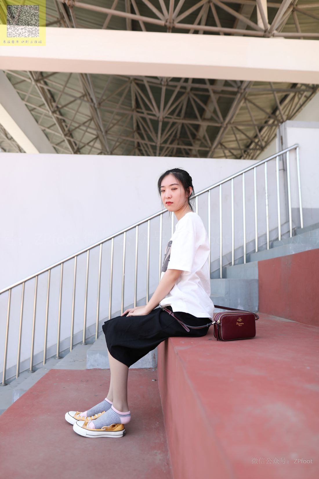 图片[68]-[山茶摄影] NO.129 灰丝棉袜帆布鞋 在线浏览 – 速更版-美库