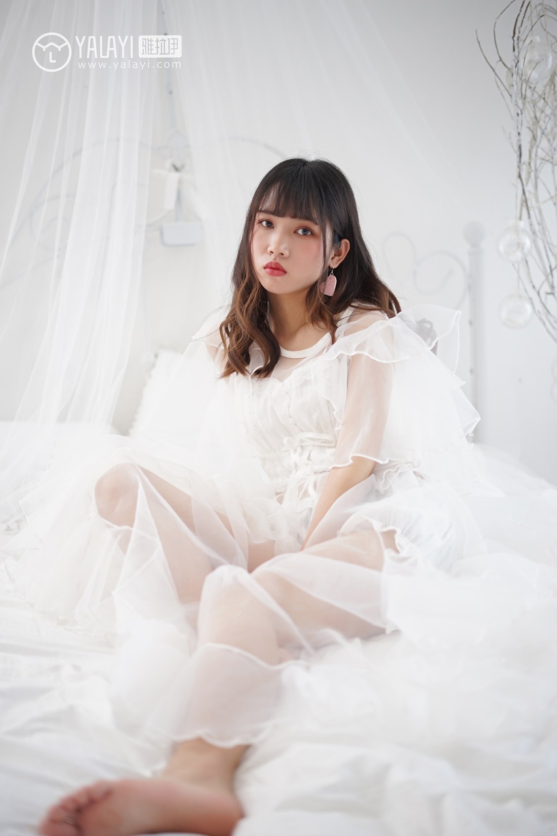图片[3]-[YALAYI雅拉伊] 2018.05.25 No.001 恋上你的床 公主小兔子 在线浏览-翎羽暗房