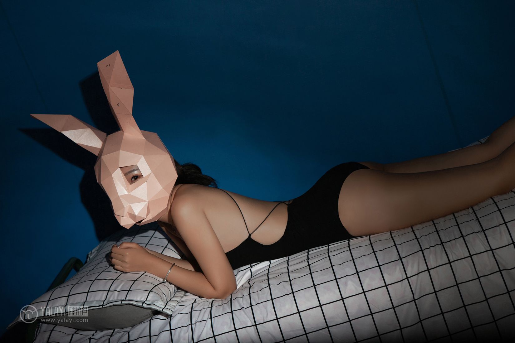 图片[32]-[YALAYI雅拉伊] 2019.02.24 No.100 暗房 李晗 在线浏览 – 速更版-美库