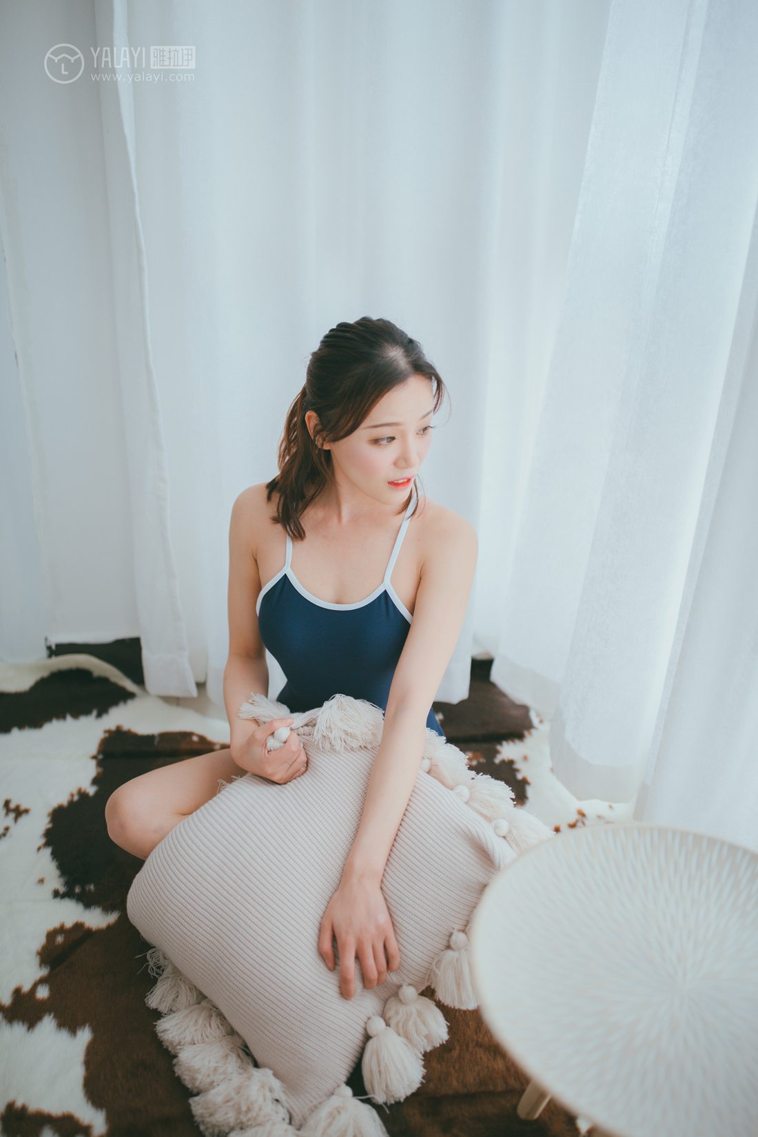 图片[39]-[YALAYI雅拉伊] 2019.03.26 No.119 糖味 牵着猫的妹子 在线浏览 – 速更版-美库